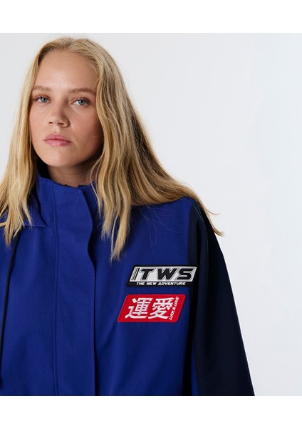 Patch'li Colorblock Mont TW6250012166020 modelleri