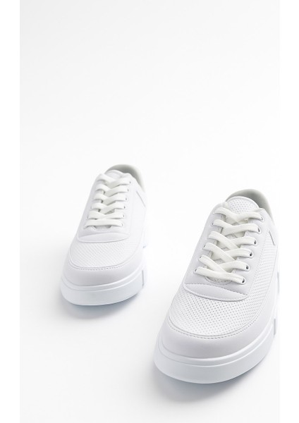 Günlük Erkek Spor Ayakkabı Bağcıklı Dikiş Detaylı Hafif Kalın Yüksek Taban Sneaker MC06 modelleri