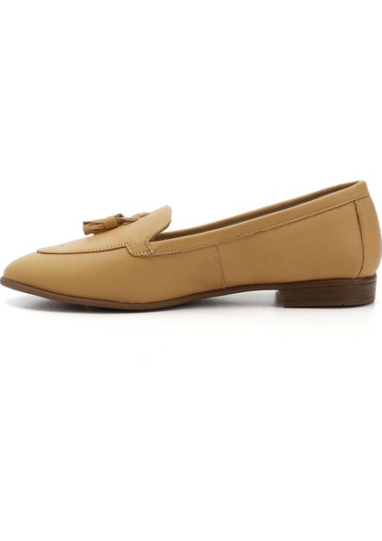 Gön Hakiki Deri Yuvarlak Burun Düz Taban Püsküllü Kadın Babet 24259 fırsatları