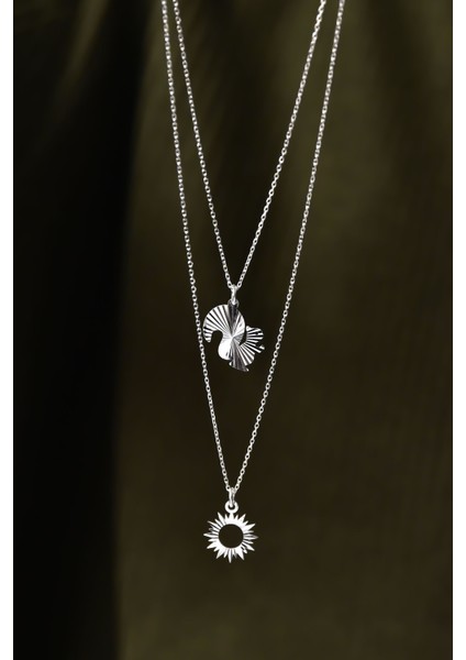 925 Ayar Gümüş Rodyum Kaplama Kristal Kesim Sincap ve Güneş Asansörlü Kolye