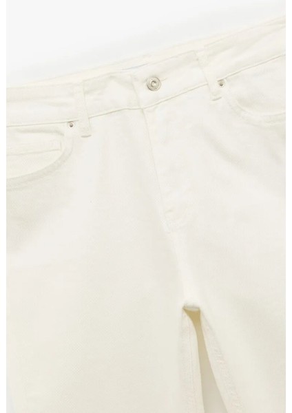 Pamuklu Düğmeli Cepli Dar Kalıp Yüksek Bel Bootcut Jean Pantolon - Kick Flare Jean 5SAL40069MW fırsatları