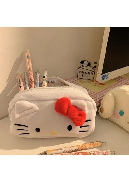 Hello Kitty Peluş Kalem Kutusu (Yurt Dışından) fiyatları