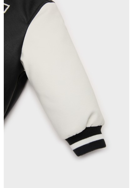 Erkek Bebek Su Geçirmez Kolej Yaka Nakışlı Cepli Çıtçıtlı Bomber Mont E7476A525AU modelleri