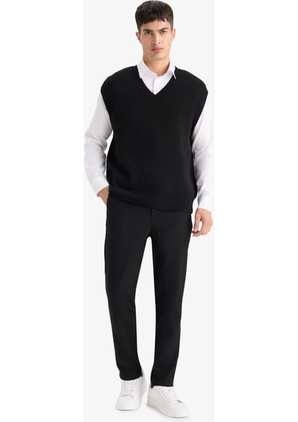 Standart Fit V Yaka Triko Süveter F4999AX25AU fırsatları