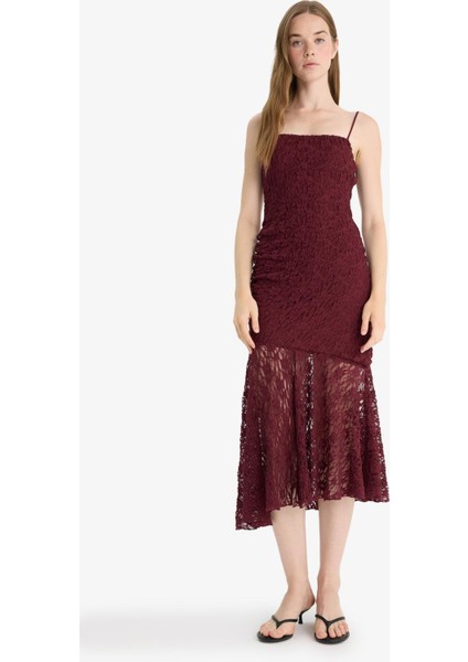 Bodycon Vücudu Saran Askılı Dantel Midi Elbise F7886AX25AU fırsatları