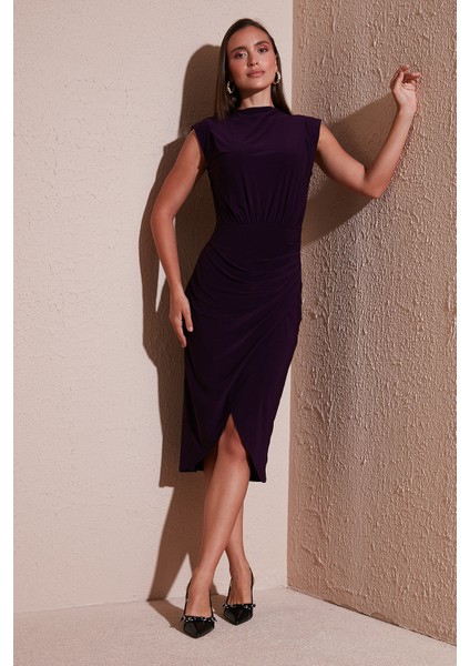 Drape ve Yırtmaç Detaylı Sıfır Yaka Kolsuz Midi Boy Elbise Bayan Elbise 611EL694 fiyatları