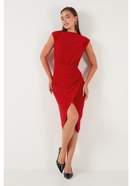 Drape ve Yırtmaç Detaylı Sıfır Yaka Kolsuz Midi Boy Elbise Bayan Elbise 611EL694 modelleri
