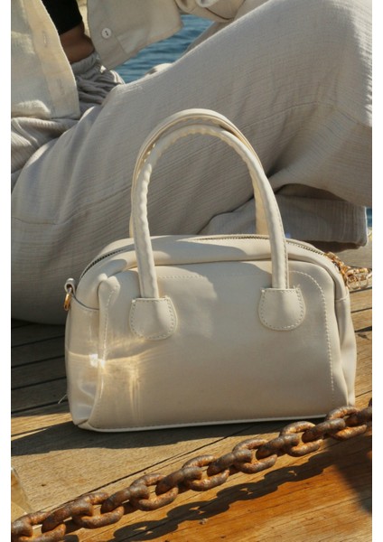 Krem Rengi Renk Kadın Omuz ve El Çantası - Şık ve Zarif Tasarım | Kumsal Allure