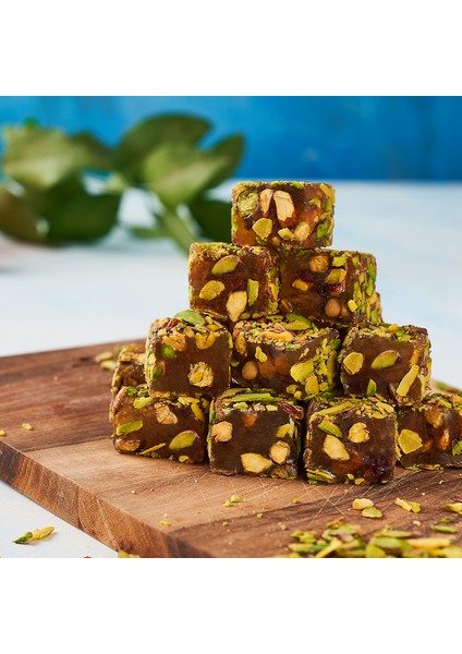 File Antep Fıstığı Kaplı Ballı Antep Fıstıklı Lokum 500g fiyatları