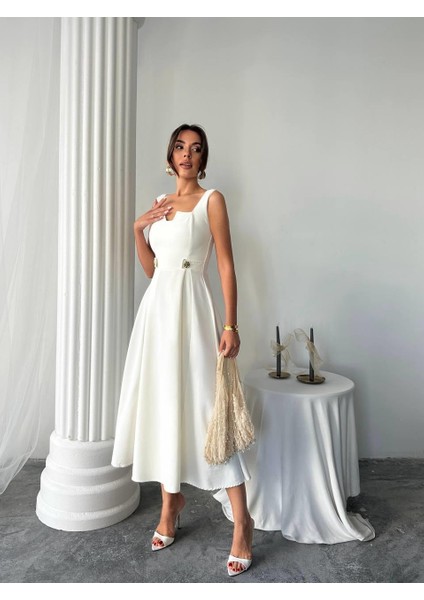 Ayvel Atlas Düğme Detay Midi Elbise indirimleri