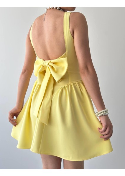 Kadın Sırt Fionk Detay Atlas Mini Elbise modelleri