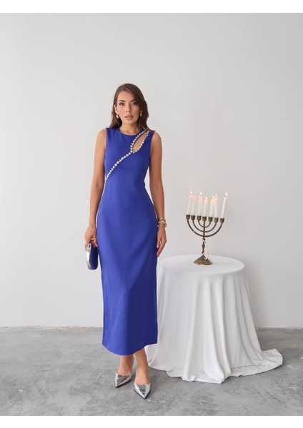 Mona Taş Detay Atlas Kumaş Uzun Elbise fiyatları