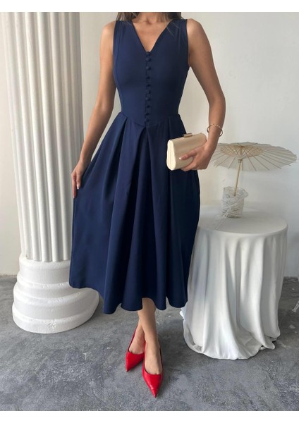 Dore Pileli Düğme Detay Midi Elbise fırsatları