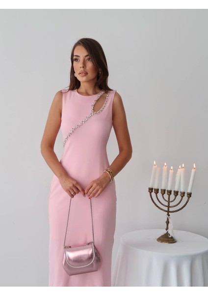 Mona Taş Detay Atlas Kumaş Uzun Elbise fırsatları