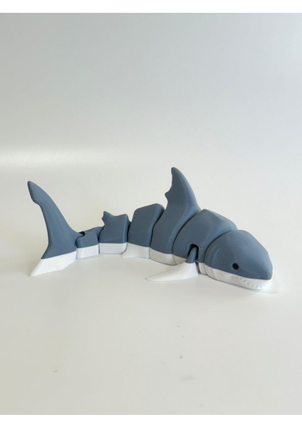 Köpek Balığı Figür – Hareketli Eklemli Büyük Beyaz 18CM modelleri