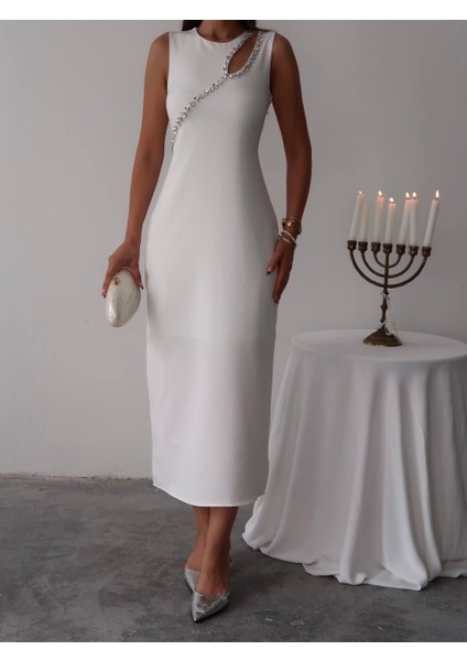 Mona Taş Detay Atlas Kumaş Uzun Elbise indirimleri