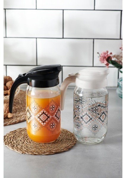 Beluga Desenli 1000 ml Siyah Kapaklı Cam Sürahi 112027 fırsatları