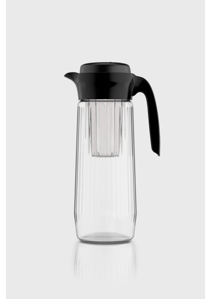Daisy 1500 ml Siyah Kapaklı Süzgeçli Gravürlü Detoks Cam Sürahi 111025