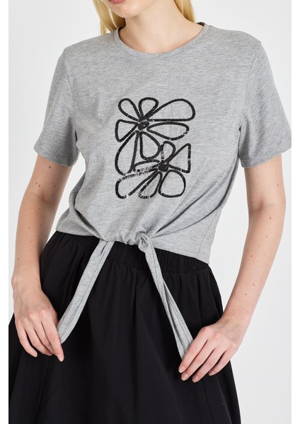 Kadın Bağlama Detaylı Gri Melanj Tişört indirimleri
