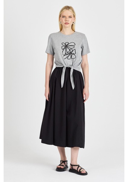 Kadın Bağlama Detaylı Gri Melanj Tişört