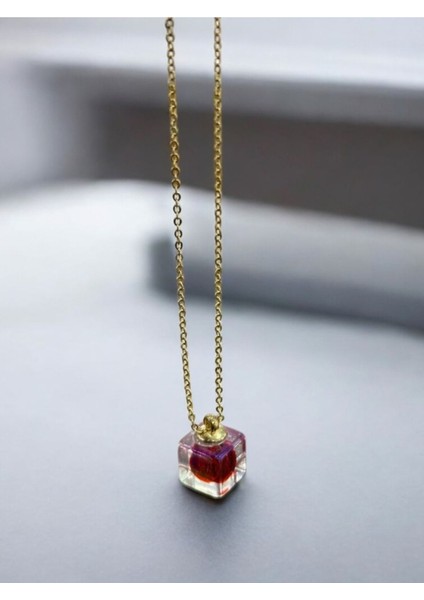 Vişne Kırmzısı Küp Gold Çelik Kolye modelleri