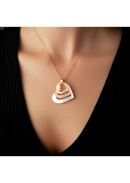 Işıklı Kutuda Üç Isimli Kalpler Gümüş Kolye modelleri