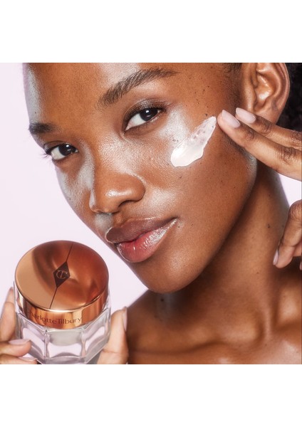 Charlotte's Magic Cream - Yeniden Doldurulabilir Nemlendirici Yüz Kremi 580 ml fırsatları