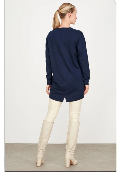 21494 Arkası Yırtmaçlı Detaylı Triko Tunik Qks Tunik #23-113 modelleri