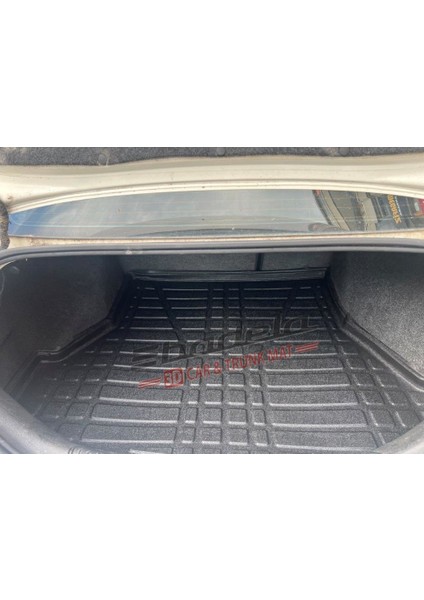 Ford Mondeo Sedan 2001-2007 Arası Uyumlu 3D Kauçuk Bagaj Havuzu