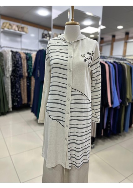 1525 Önü Düğmeli Önü Boncuk ve Taş Işlemeli Kapişonlu Keten Tunik #03-25#