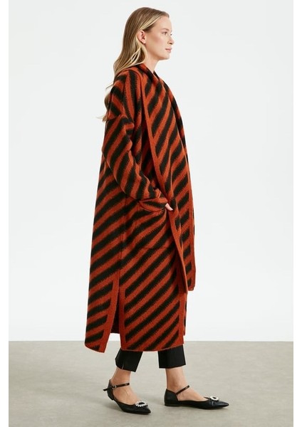 21452 Verev Çizgli Uzun Triko Hırka Qks Hırka 21452 #23-123 fiyatları