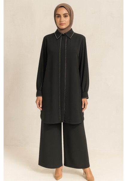 56136 Yakası Ön Kısmı ve Kolları Taşlı Kol Uçları Fermuarlı Pantolonunun Beli Lastikli Yan Kısmı Uca Kadar Taşlı Şık Ikili Takım #05-25#