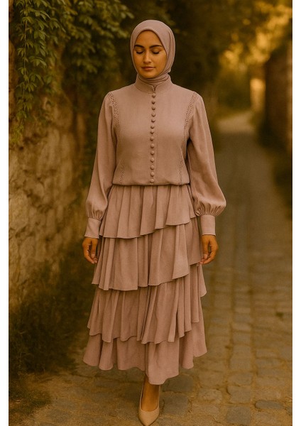 100810 Etekli Takım Üst Hakim Önü Şerit Dantelli Kol Ucu ve Fermuarlı Keteği Katlı Beli Fermuarlı