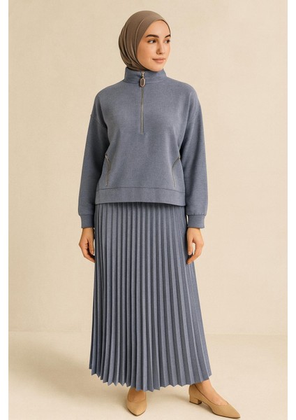 25139 Hakim Yaka Önü Yarım Fermuarlı Kenarları Göğüs Altından Alt Kısma Kadar Taşlı Eteğin Beli Lastikli Piliseli Spor Etekli Takım #03-25# fiyatları