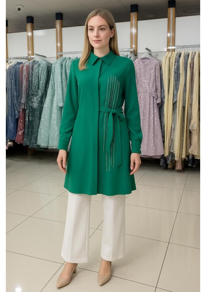 25210 Önü Gizli Düğmeli Yandan Taş Detaylı ve Bağlamalı Şık Gömlek Tunik #05-25#