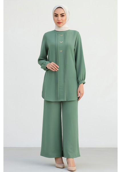 56128 Önü Pilise Detaylı Kol Ucu Manşetli Sıfır Yaka Aerobin Takım #04-25#