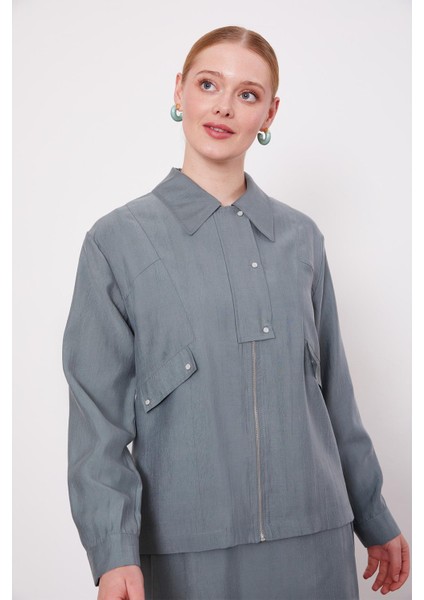 100767 Önü Fermuarlı Yarıya Kadar Çıtçıt Detaylı Gömlek Yaka Kolları Manşetli Eteğin Beli Lastikli Etekli Takım fırsatları