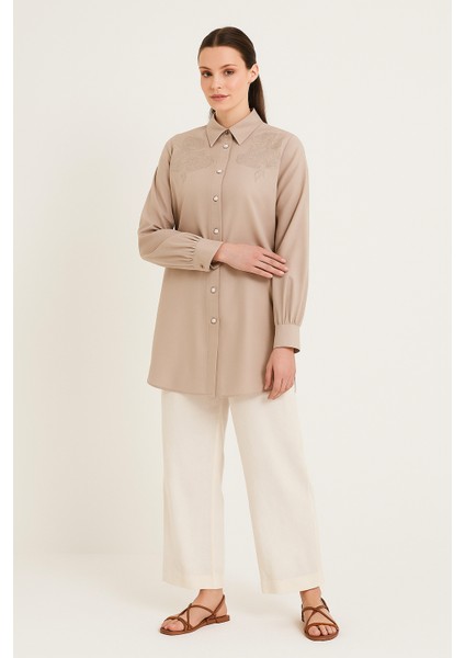 61058 Göğsü Çiçek Detaylı Önden Düğmeli Pamuklu Gömlek #06-25#