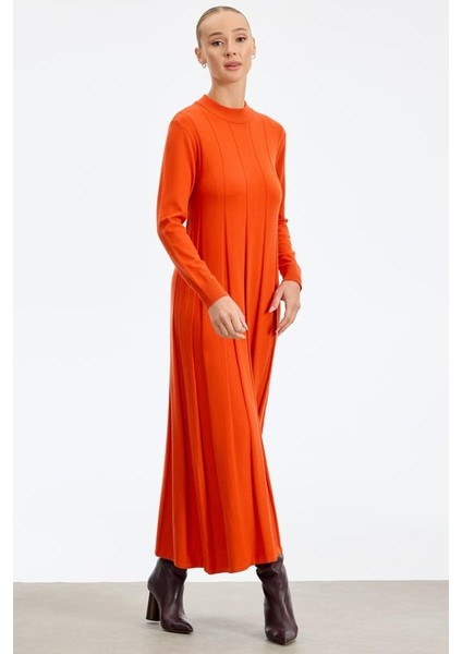 21605.1 Kalın Piliseli Triko Elbise Qks