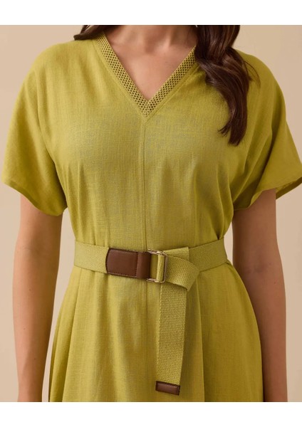 10037 V Yaka, Yakası ve Eteğin Uç Kısmı File Detaylı Beli Kemerli Yarım Kol Elbise 10002511310037 #06-25# modelleri