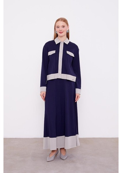 130993 Etekli Takım Önü Çıtçıt Detaylı Göğüs Cep Görünümlü Kolu Manşetli Eteğin Beli Lastikli Spor Etekli Takım