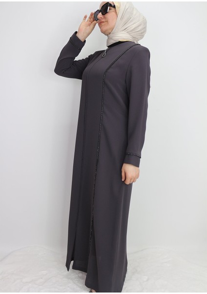 5040 Ferace Önden Fermuarlı Önü ve Yanları Taş Işlemeli Özen Gün Ferace Qys Ferace #24-053