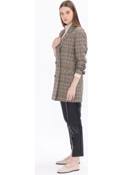 1028 Kare Desenli Kruvaze Yakalı Cep Kapaklı Ceketgünlük Ceket 11231205401028 Qks Günlük Ceket #23-10# fiyatları