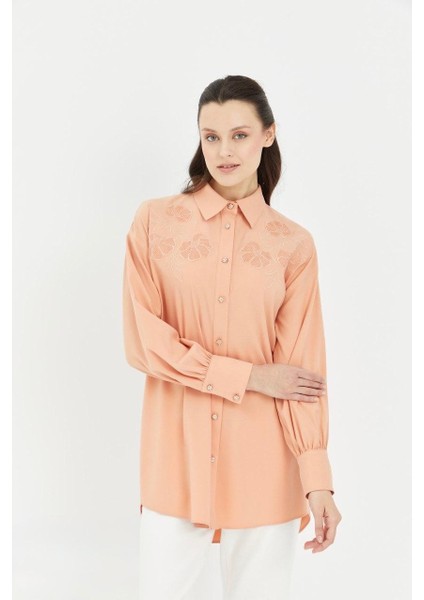 61058 Göğsü Çiçek Detaylı Önden Düğmeli Pamuklu Gömlek #06-25#