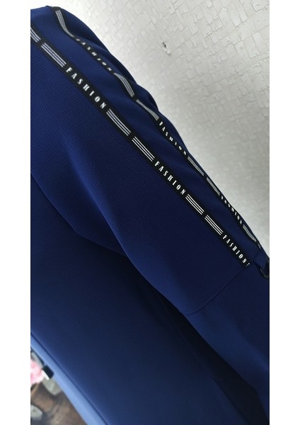 4057 Kolları Yazı Şeritli Kol Ucu Lastikli Hakim Yaka Ferace Qys 4057 Ferace #23-01# indirimleri