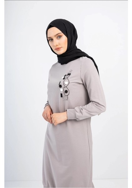 1502 Göğüsü Boncuk ve Pul Detaylı Iki Iplik Uzun Sweat Qys Iki Iplik Sweat 1503 #23-05# fiyatları