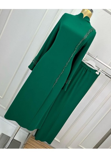 2801 Önü Yırtmaçlı Kol Ucu ve Önü Boncuklu Şık Takım Qys Takım 2801 #24-02# fiyatları