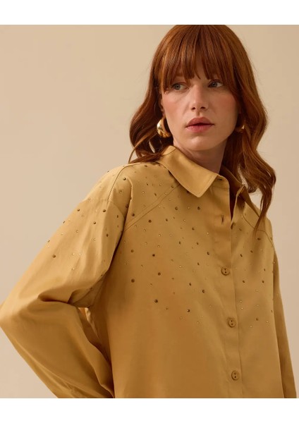 10003 Önden Düğmeli Kolları Manşetli Önü Dikiş ve Taş Detaylı Şık Gömlek #03-25# modelleri