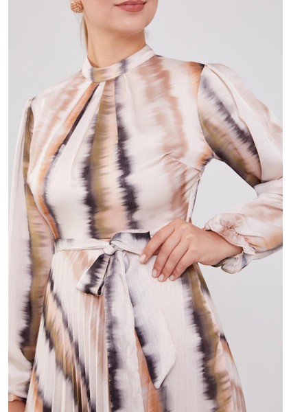 330212 Yoryo Saten Piliseli Kuşaklı Saten Elbise Qys Elbise #24-07# modelleri