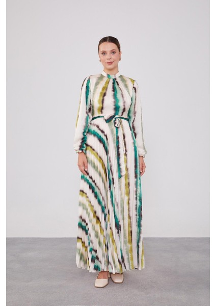 330212 Yoryo Saten Piliseli Kuşaklı Saten Elbise Qys Elbise #24-07# modelleri